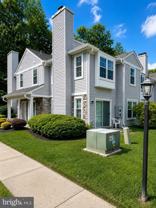 612 Mews Dr - Photo 1 of 1