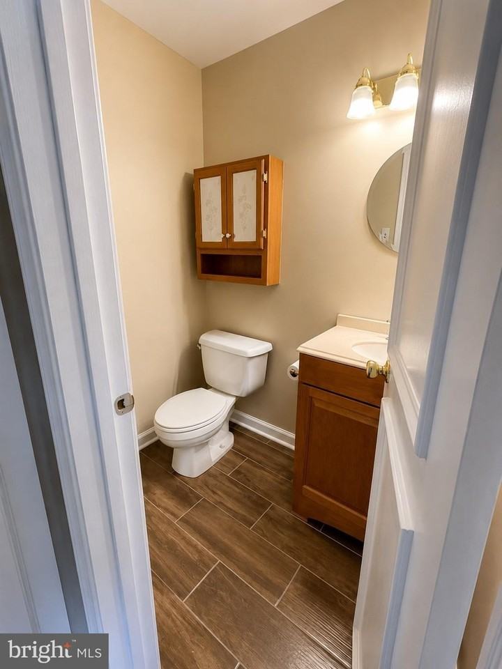 612 Mews Dr - Photo 7 of 19