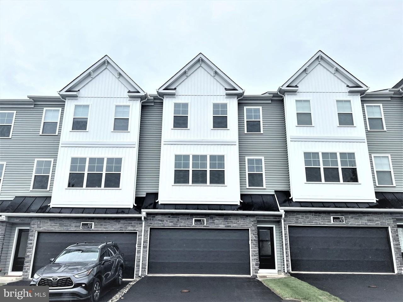 61 Becker Dr