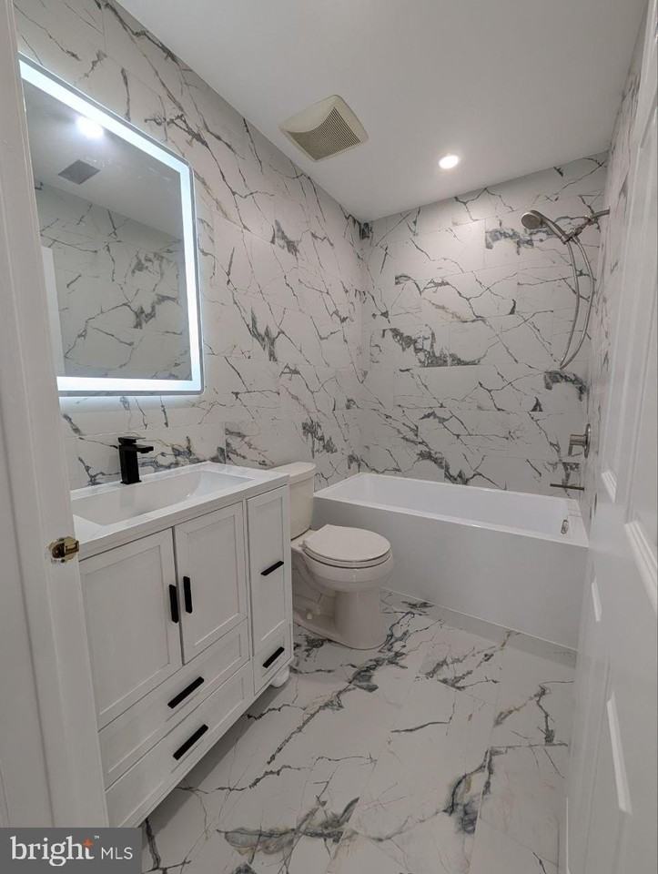 810 Diamond Dr #810 - Photo 5 of 12