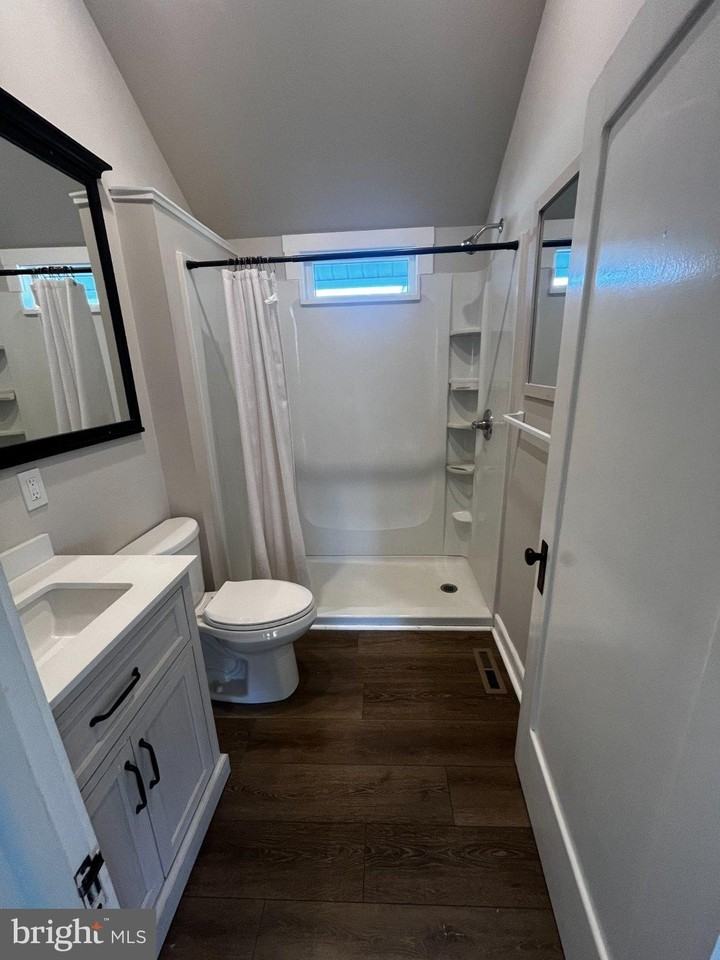 3718 Norwood Ave - Photo 6 of 16