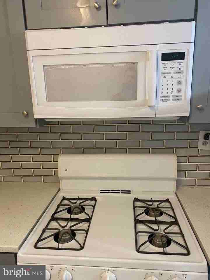 3277 Morrell Ave #2 - Photo 5 of 15