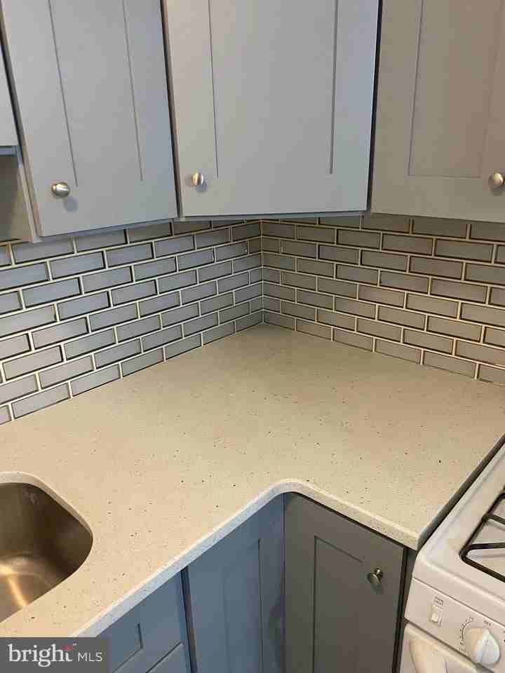 3277 Morrell Ave #2 - Photo 6 of 15