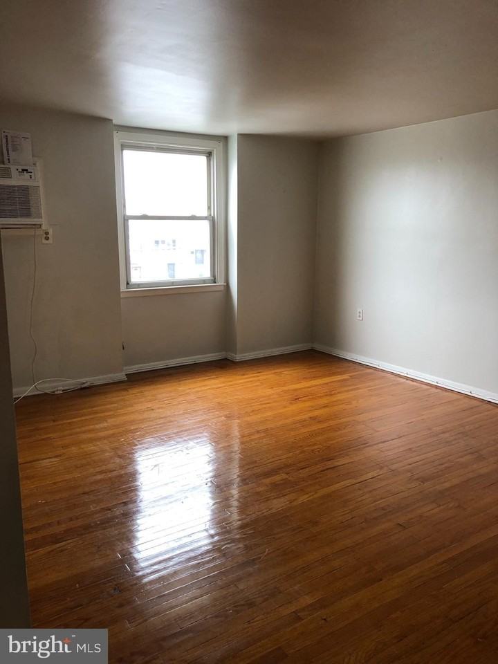 3277 Morrell Ave #2 - Photo 7 of 15