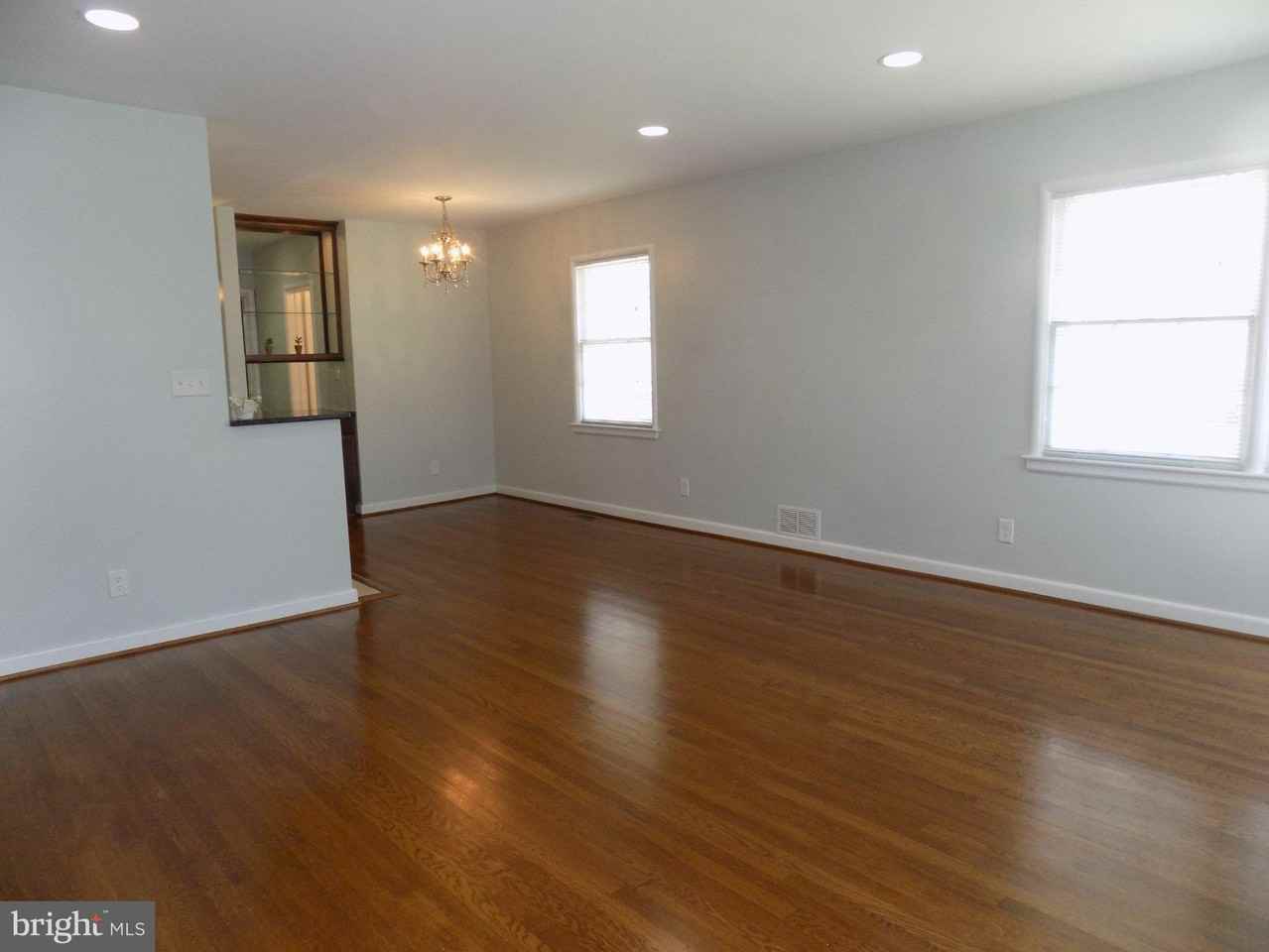 138 S Abingdon St - Photo 3 of 35