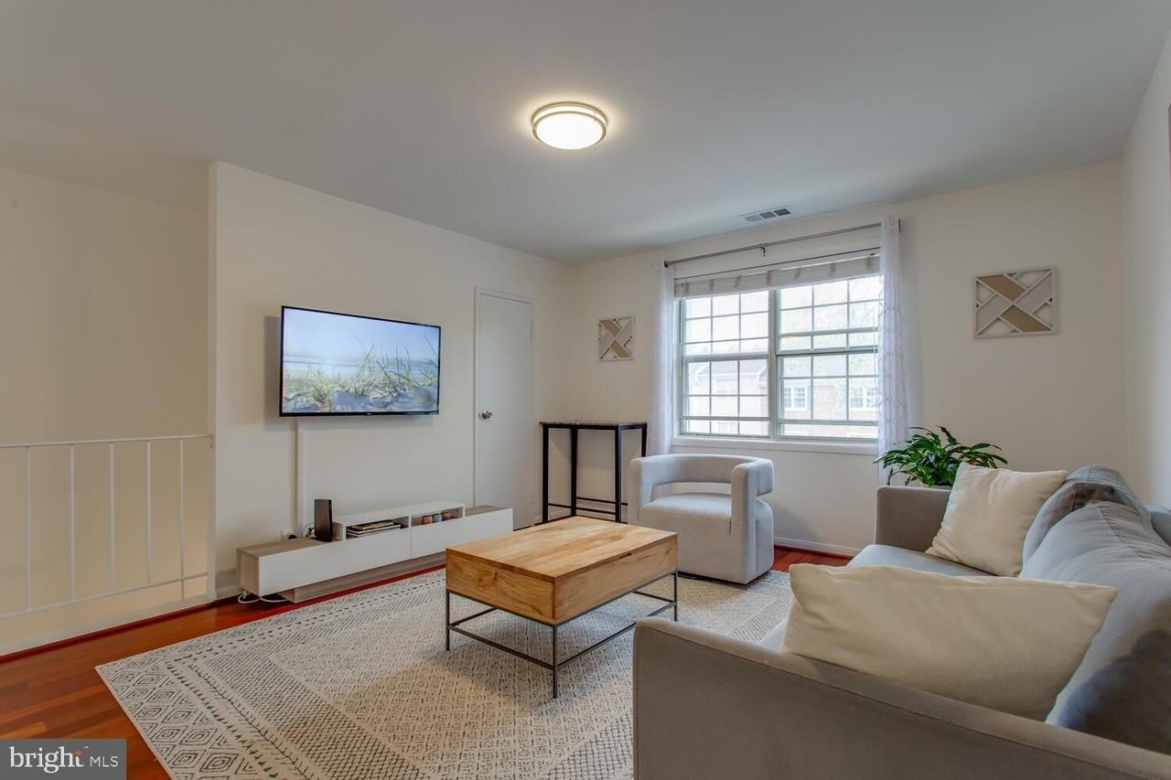 2707 S Walter Reed Dr #B - Photo 5 of 20