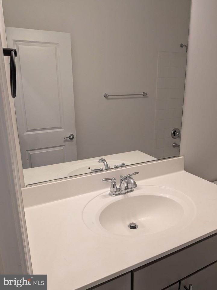126 Cambria Walk - Photo 6 of 19