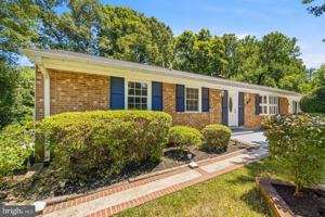 featured image of 4915 Powell Rd