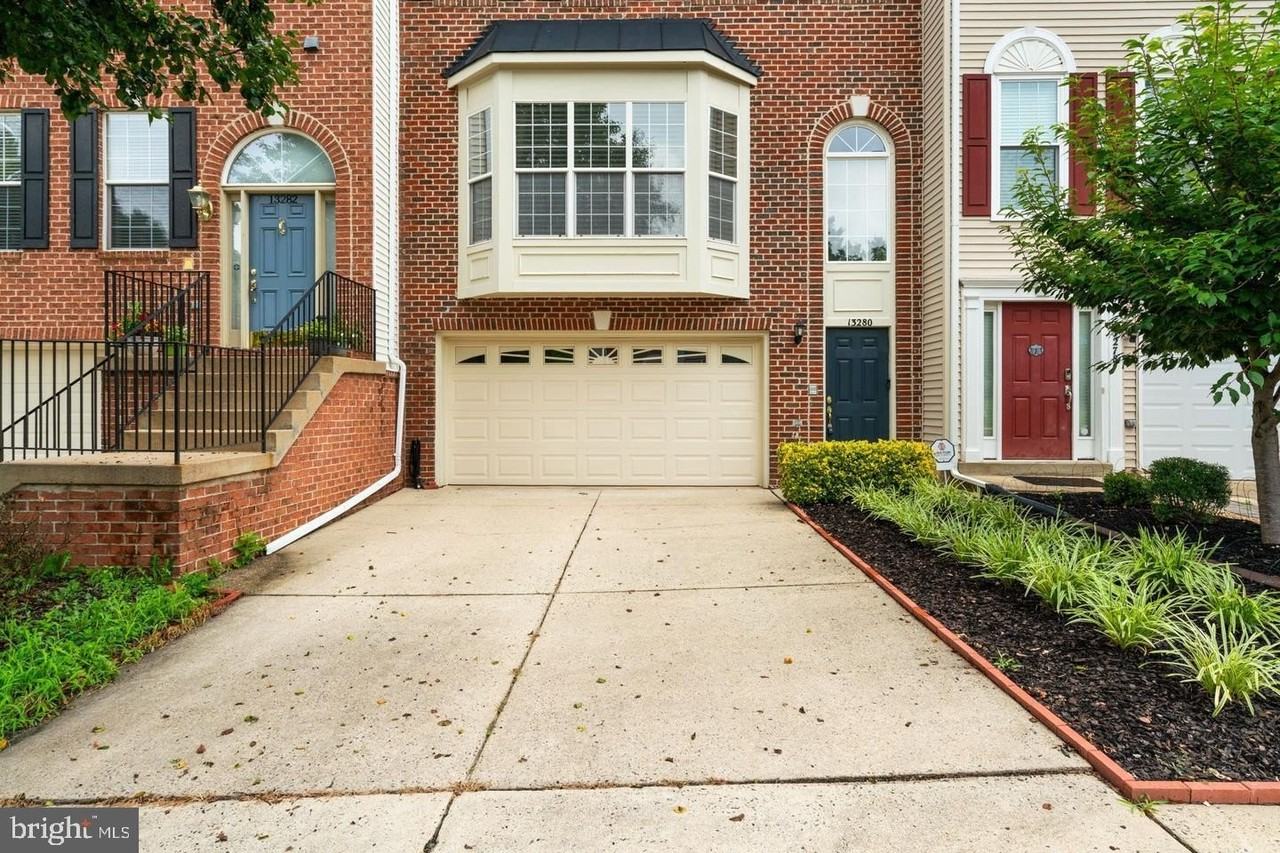 13280 Maple Creek Ln - Photo 4 of 50