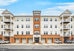 featured image of 41895 Cathedral Valley Sq #401