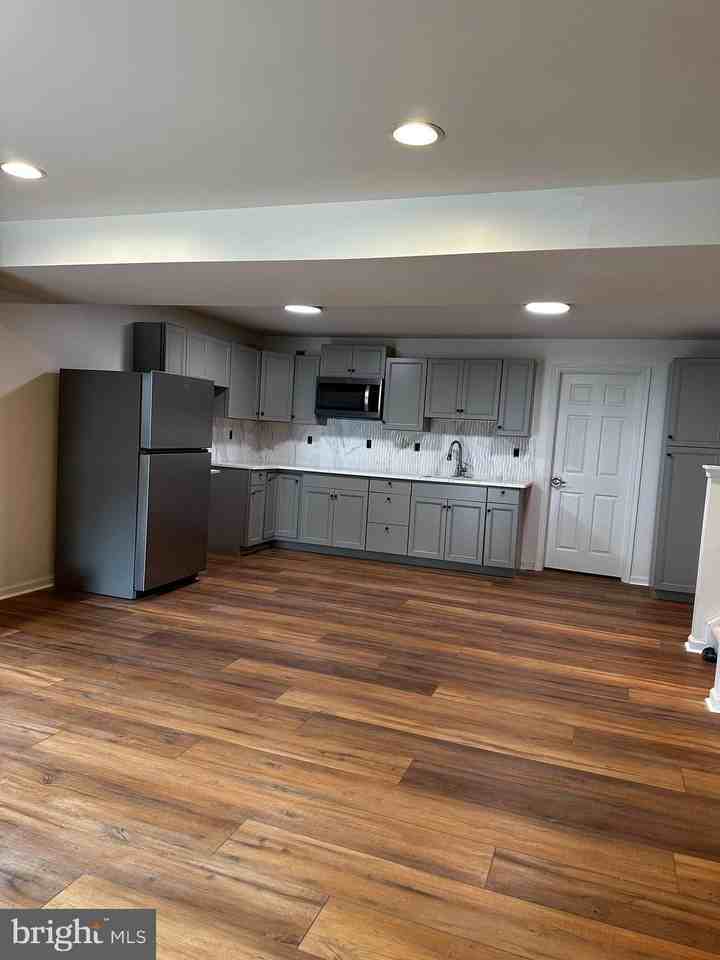 9610 Hazelbrook Ct - Photo 7 of 26