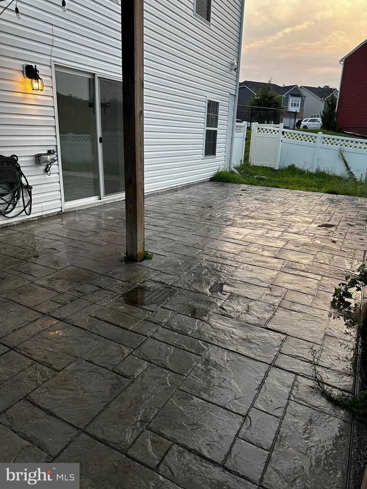 27 Port View Dr - Photo 2 of 21