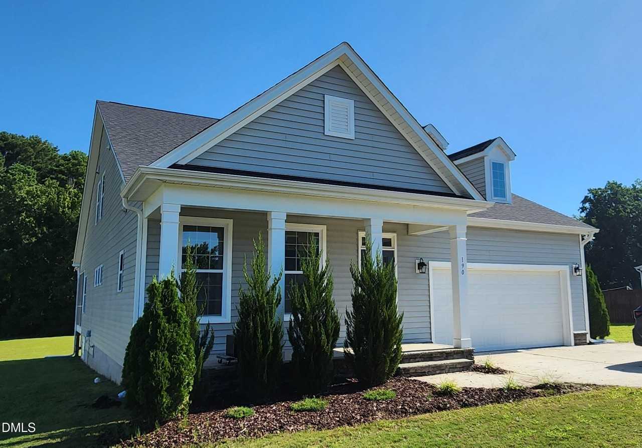 190 Salem Village Dr