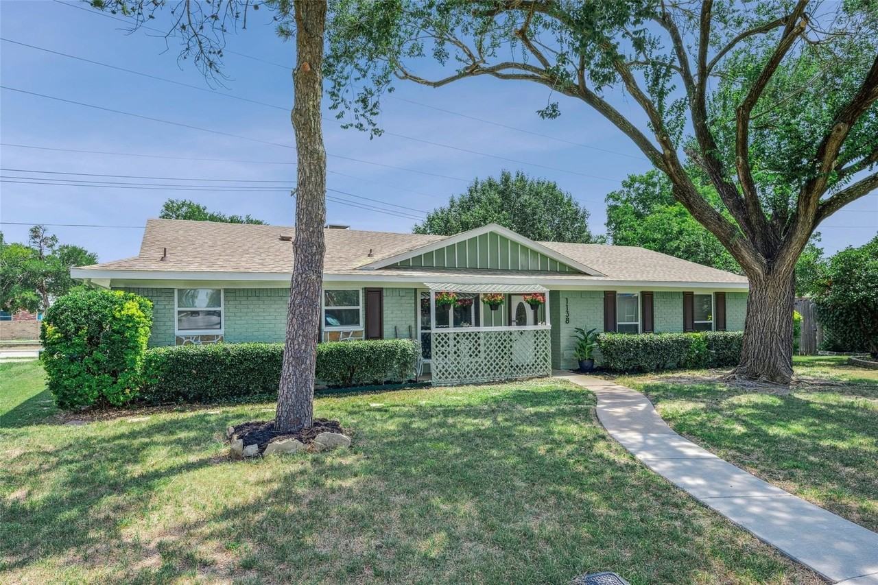 1138 Southwood Ct