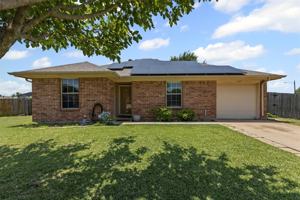 featured image of 1107 Lynnwood Ct