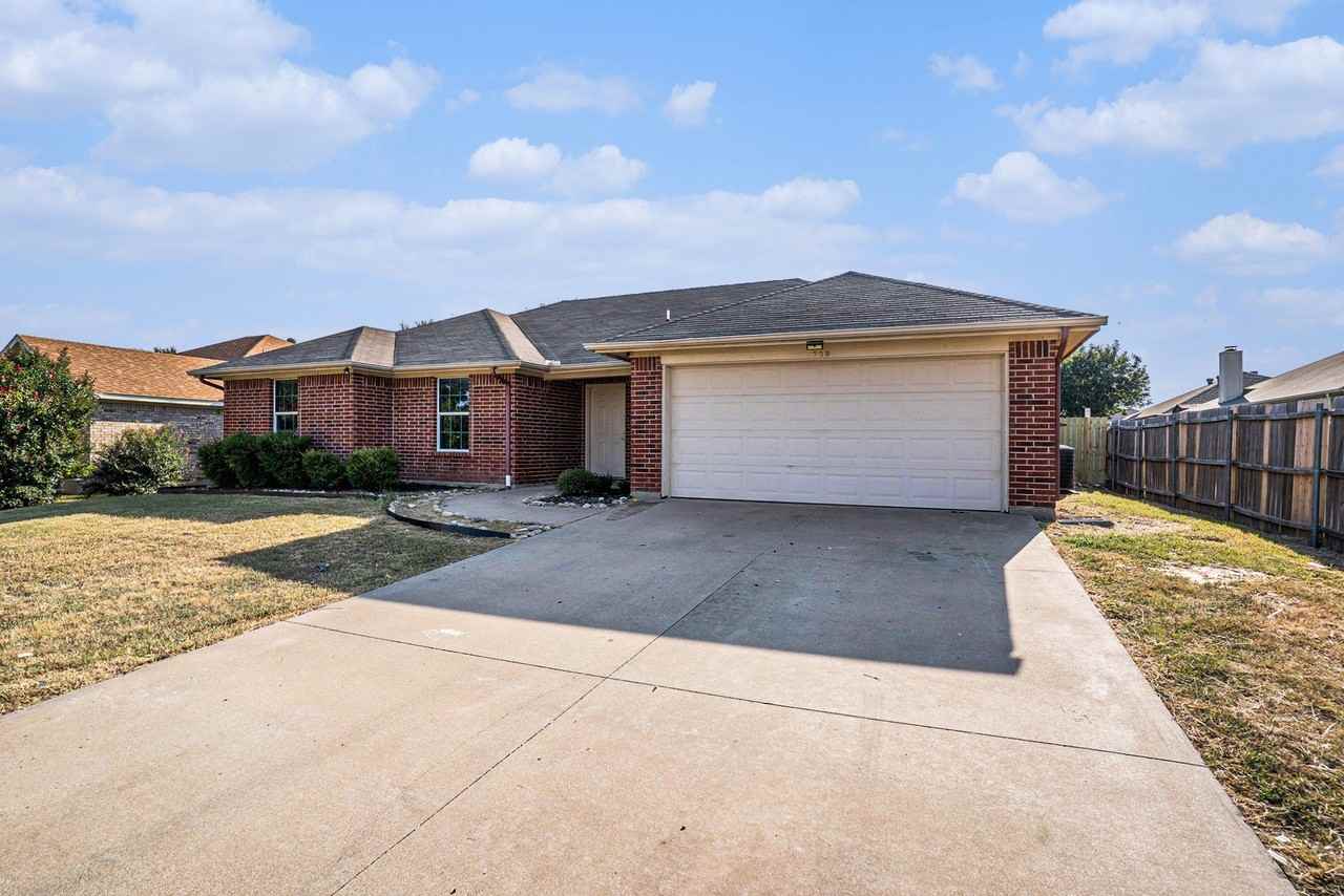 609 Whitefish Dr - Photo 3 of 27
