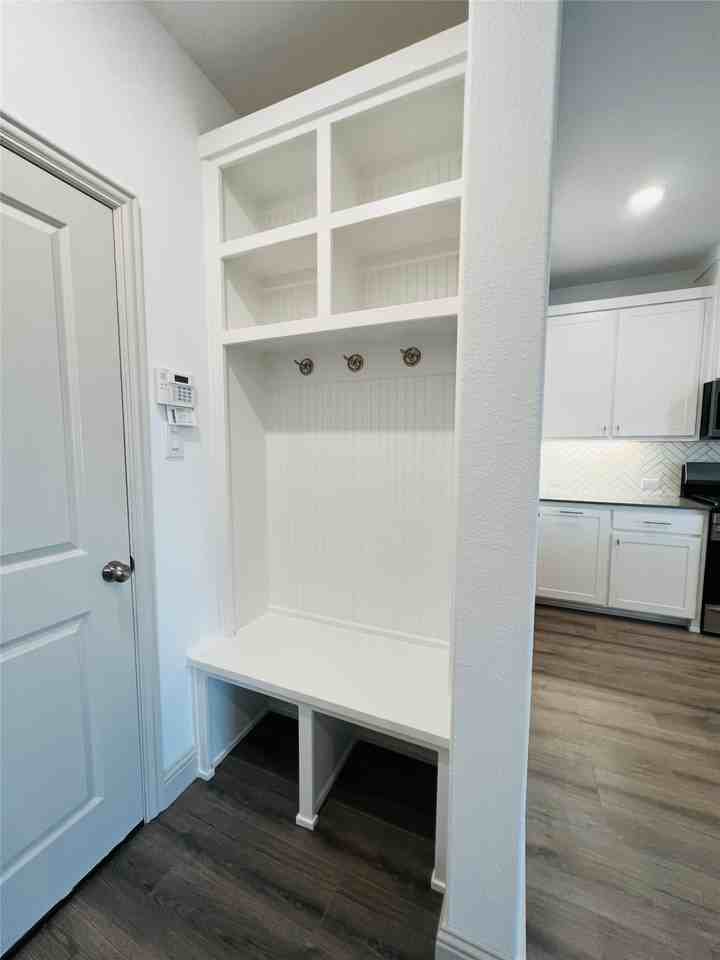 13060 Teton St - Photo 4 of 21