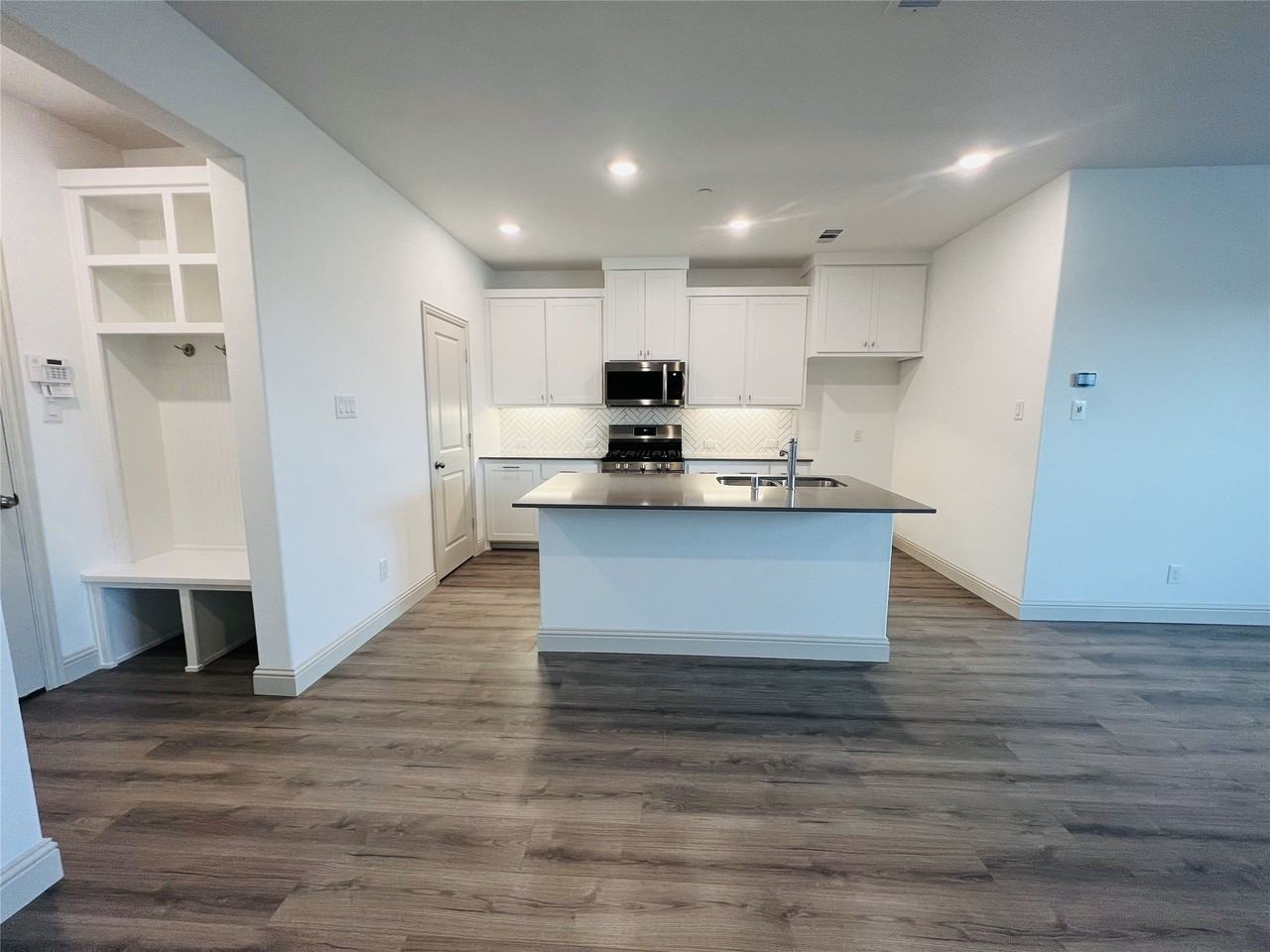13060 Teton St - Photo 7 of 21