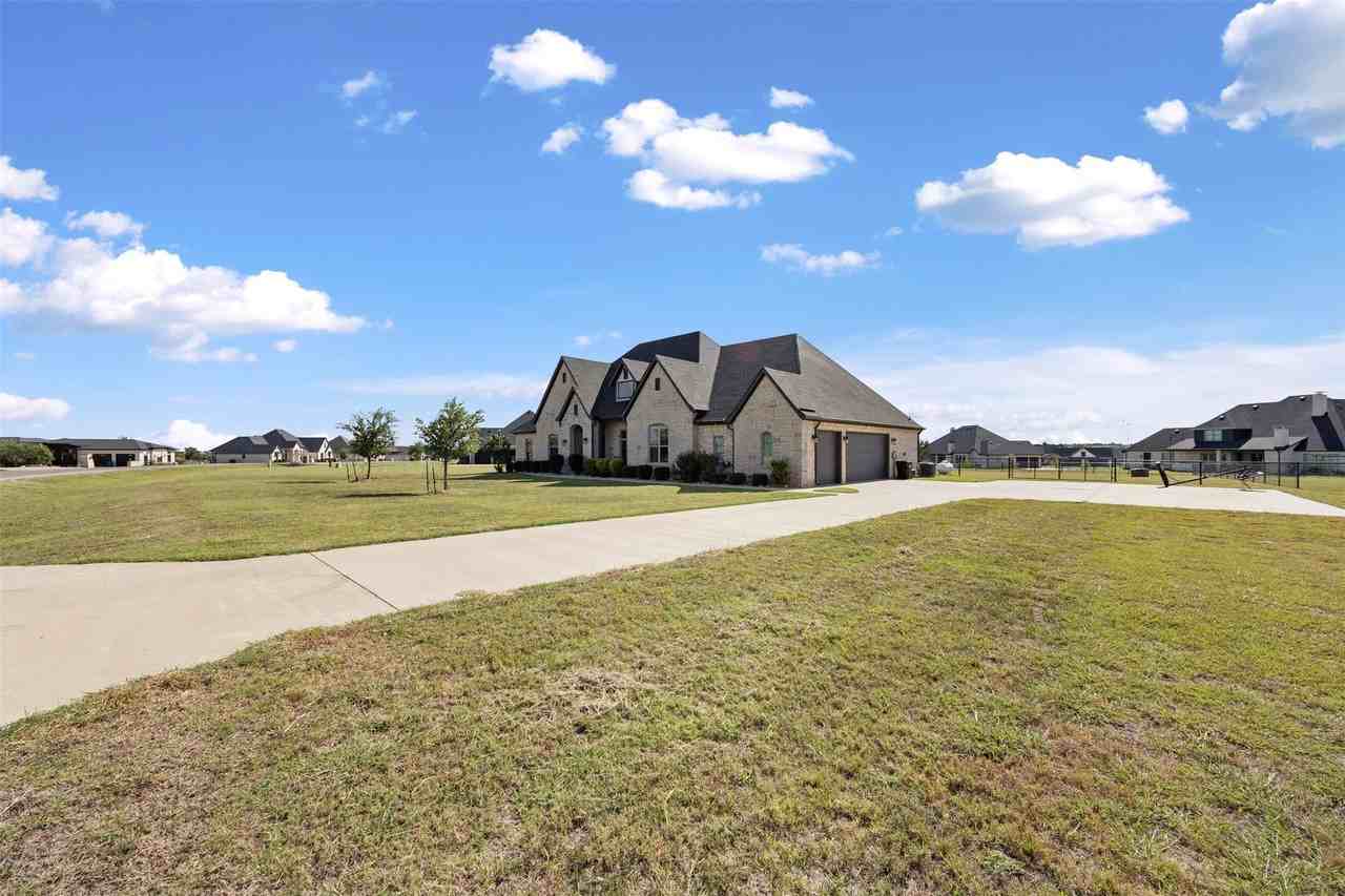 6381 Rigel Rd - Photo 4 of 40