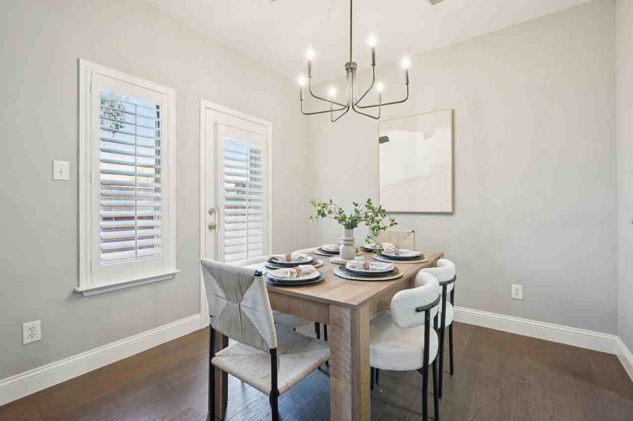 10013 Monastery Dr - Photo 7 of 16