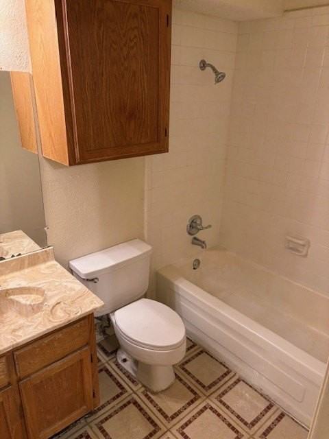 9813 Walnut St #303 - Photo 6 of 6
