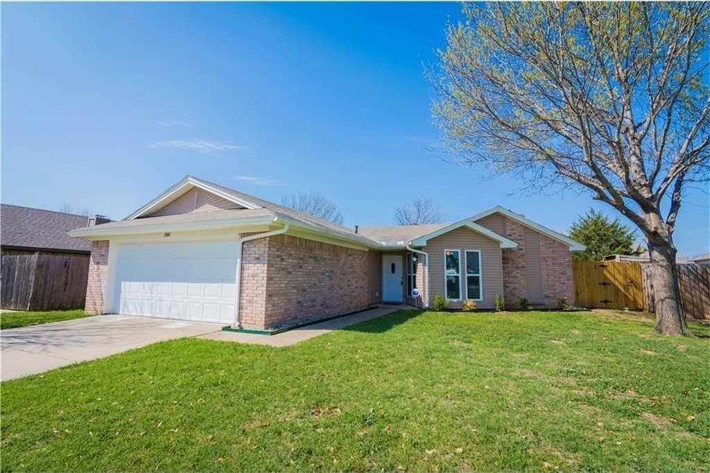 1080 W Hills Ter