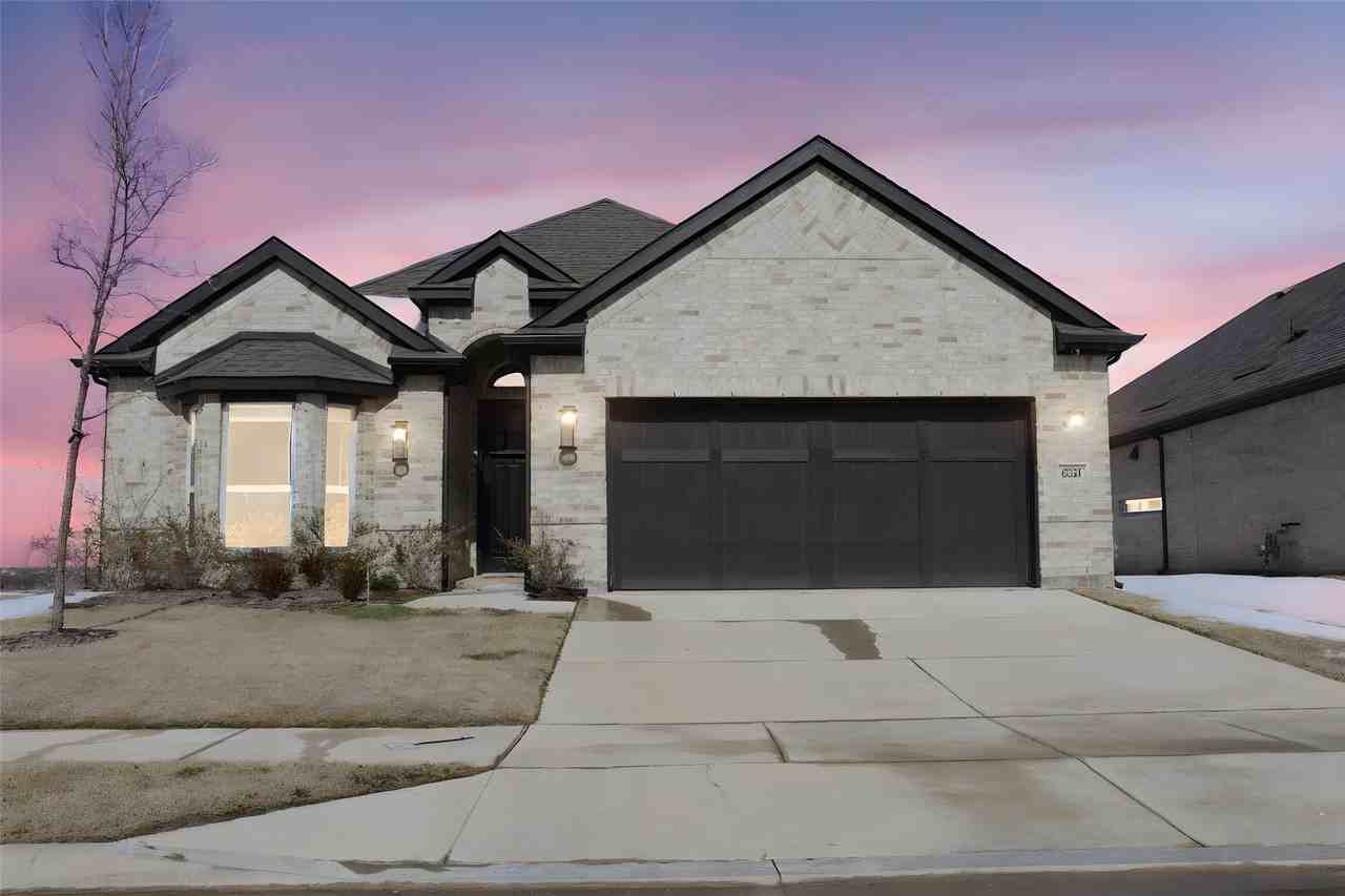 6221 Lake Brook Dr