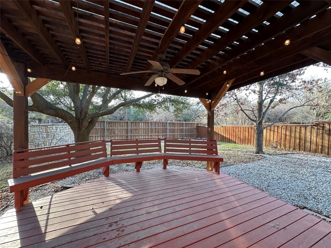 2866 Vacherie Ln - Photo 4 of 35