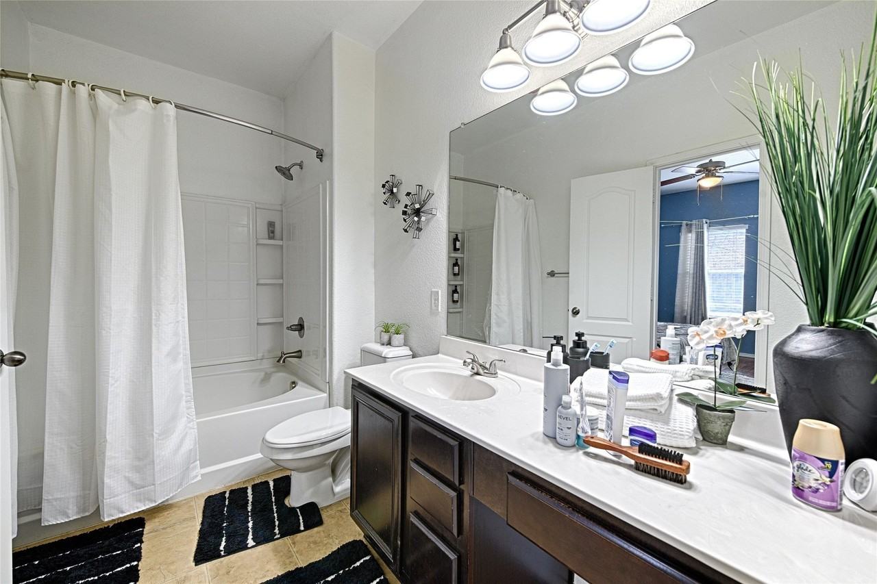5984 Stone Mountain Rd - Photo 5 of 25