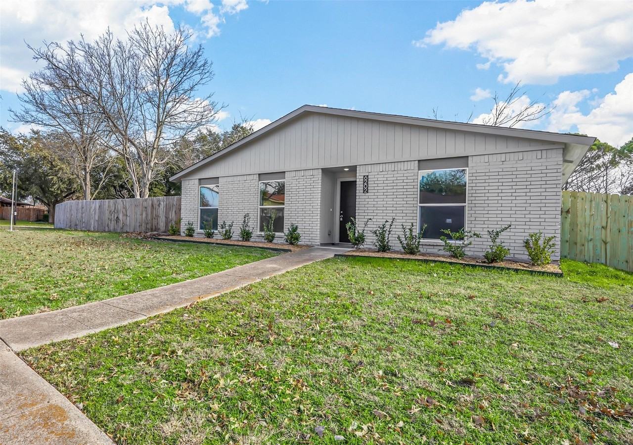 6202 Glenmoor Dr - Photo 4 of 38
