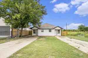 featured image of 2200 Brookes St #A