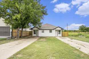 2200 Brookes St #A - Photo 1 of 1