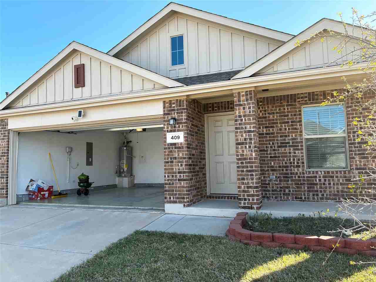 409 Buckeye Ave - Photo 2 of 25