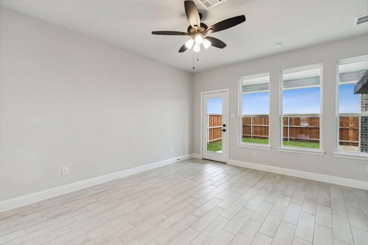 2821 Woodland Ct - Photo 7 of 10
