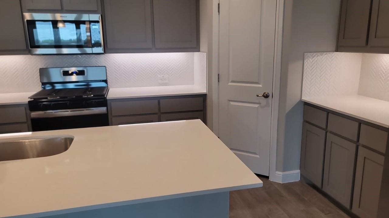 2208 Tucana Way - Photo 5 of 18