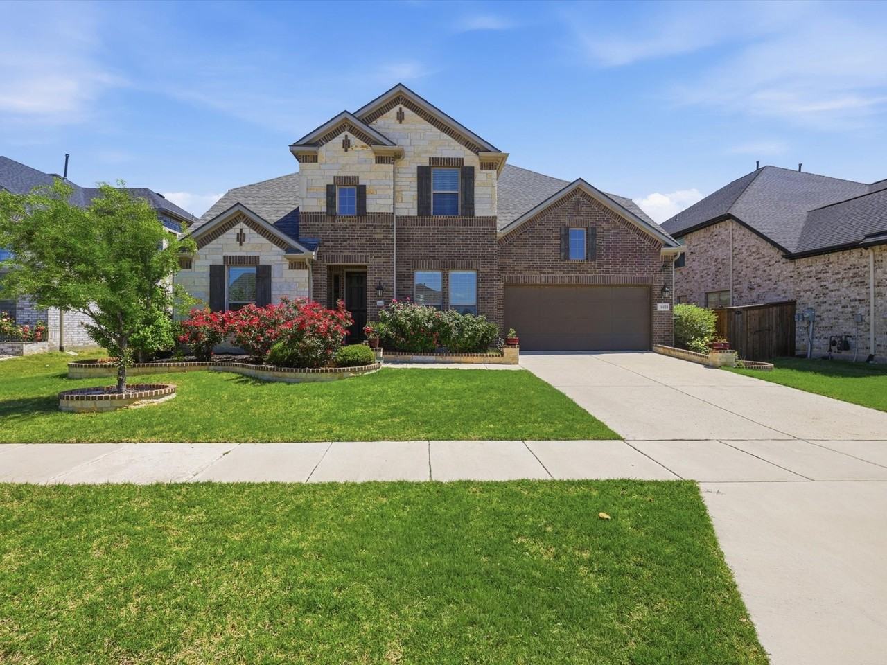 16458 Ryder Rock Rd - Photo 2 of 24