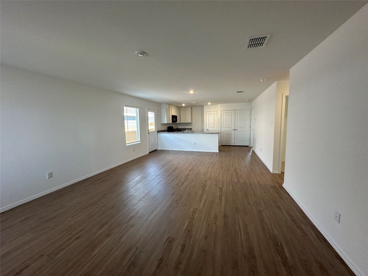 1008 Mountain Laurel Rd - Photo 6 of 21