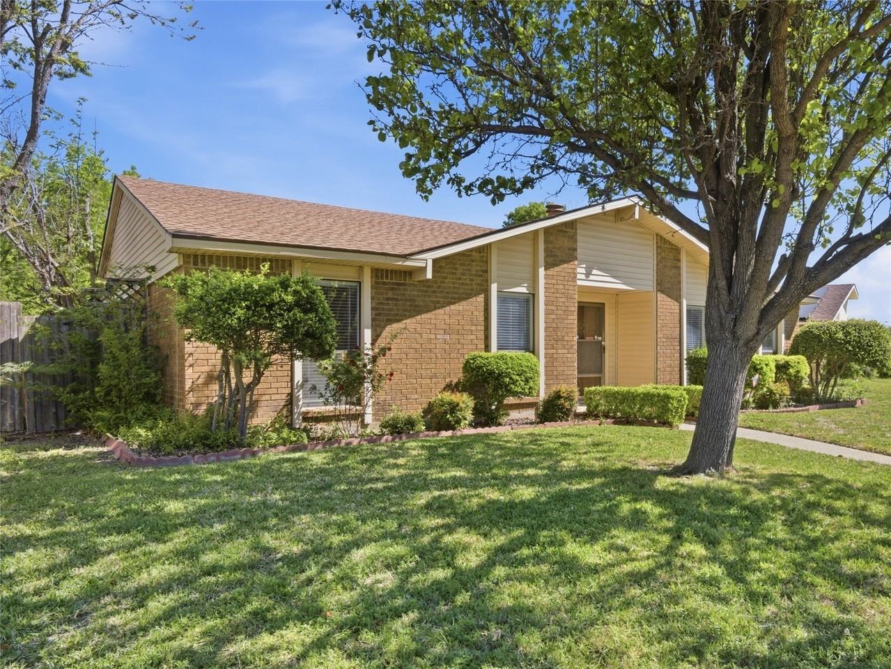 3053 Villa Sur Trl - Photo 2 of 26
