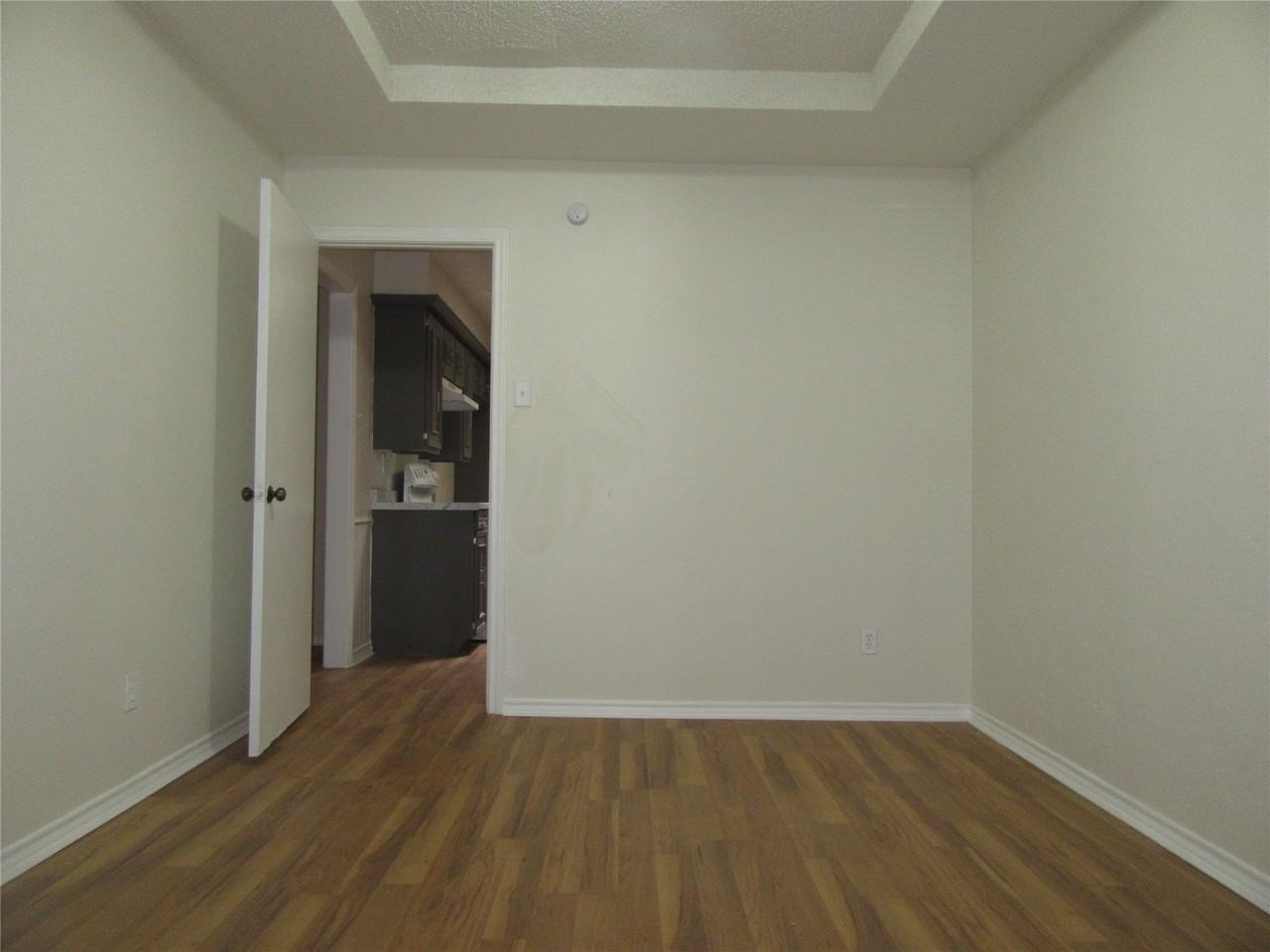 808 Woodway Ln - Photo 7 of 15