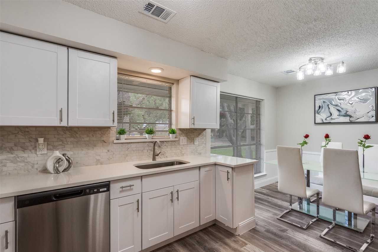 2119 Quail Run - Photo 5 of 38