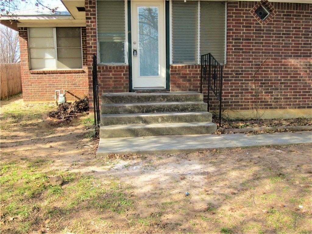 709 Jannie St - Photo 2 of 27