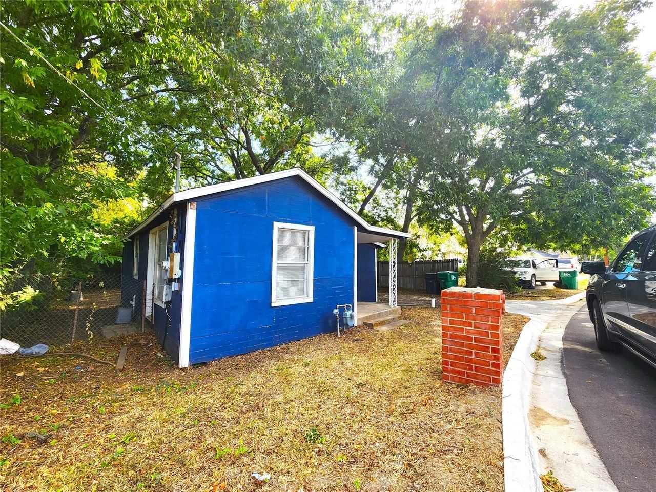 620 Uland St - Photo 3 of 24
