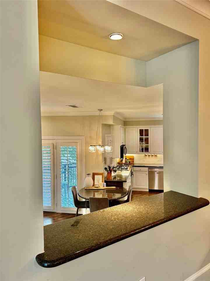 2847 Thomas Ave #2847 - Photo 7 of 24