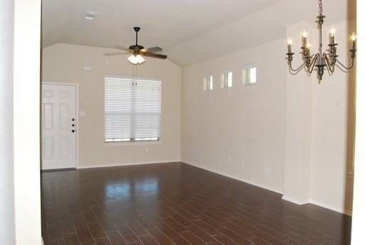 315 Orbit Dr - Photo 3 of 12