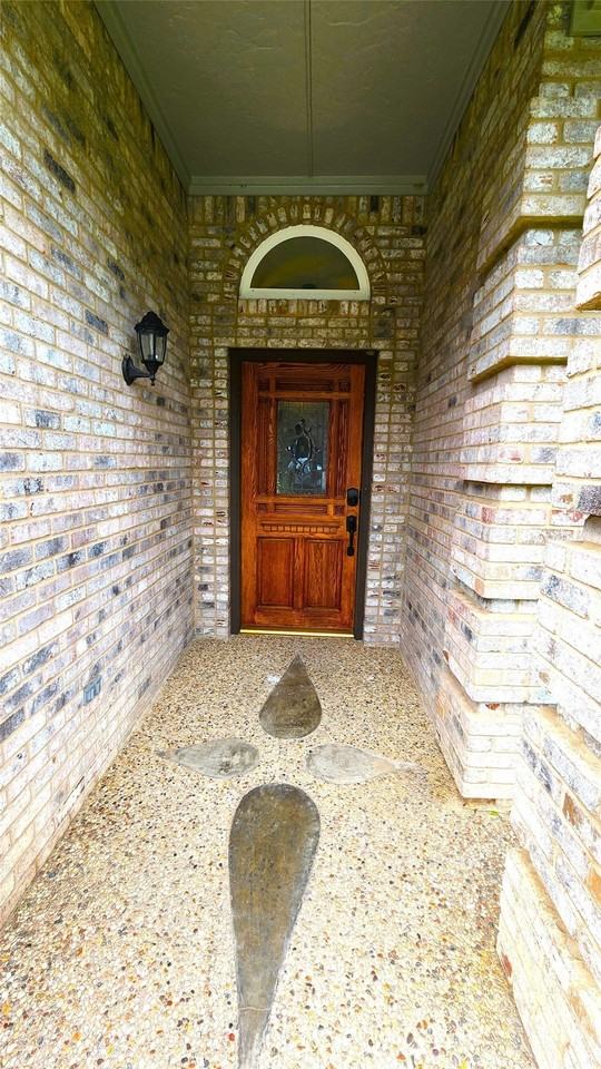 3000 Broken Bow St - Photo 3 of 37