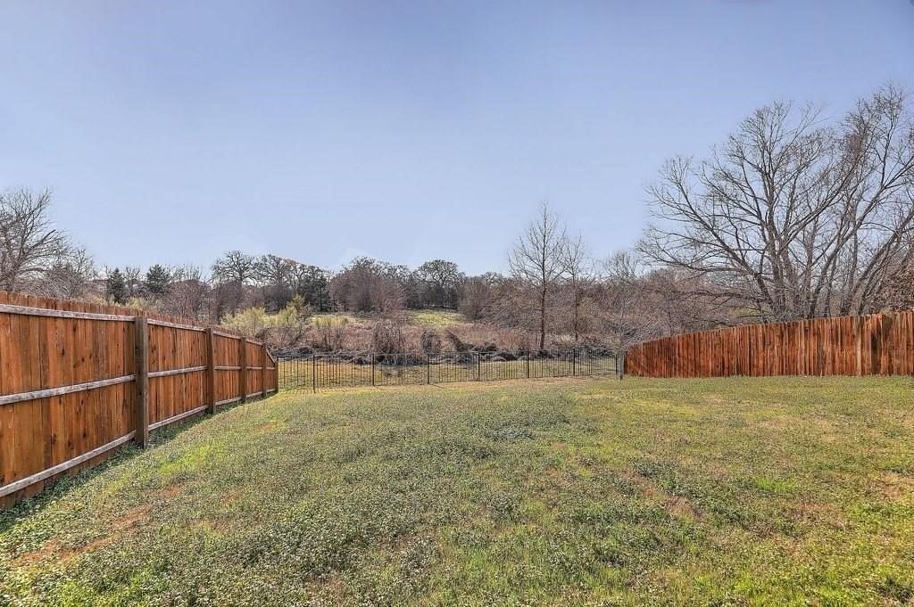 1108 Cheyenne Dr - Photo 3 of 26