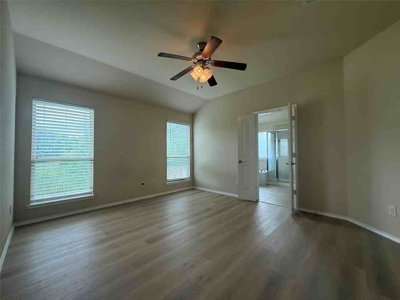 1108 Cheyenne Dr - Photo 7 of 26