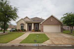 featured image of 4508 Fox Rio Trl