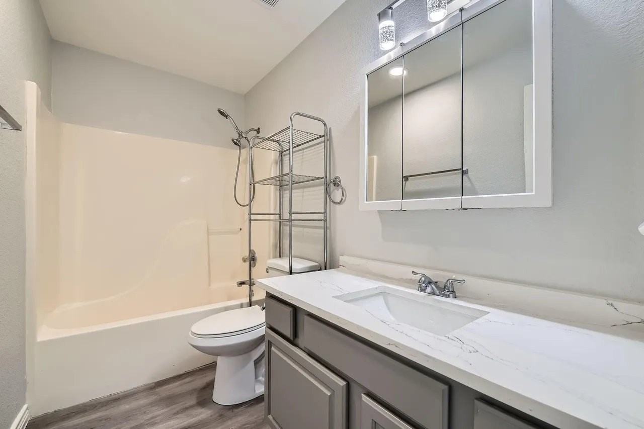 10248 Westward Dr - Photo 7 of 13