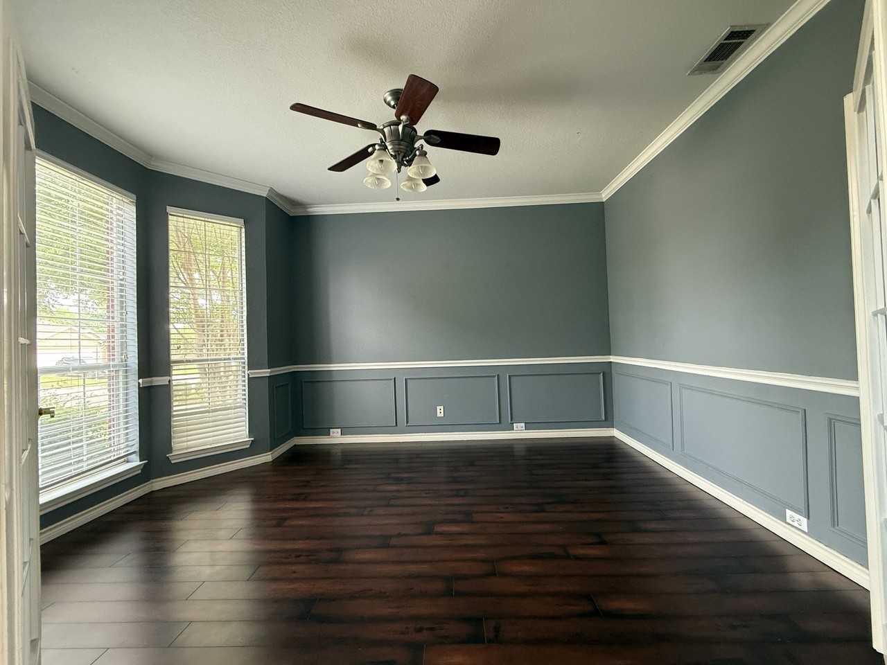 609 Saddleback Ln - Photo 5 of 14